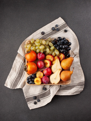 Менажница из бука квадратная Ф1