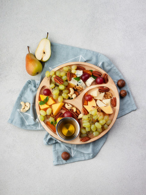 Менажница из бука круглая Ф2