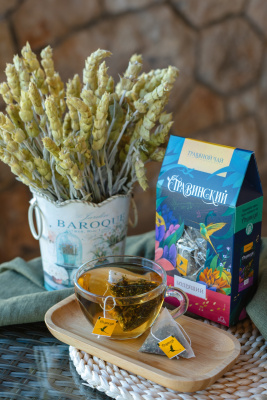 Бодрящий в пирамидках