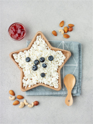 Тарелка из бука "Звезда"