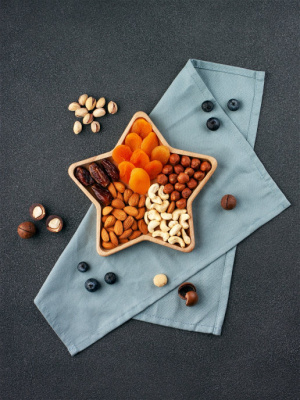 Тарелка из бука "Звезда"