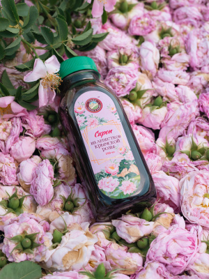 Сироп из лепестков крымской розы