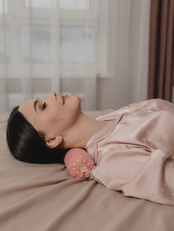 Валик  детский розовый